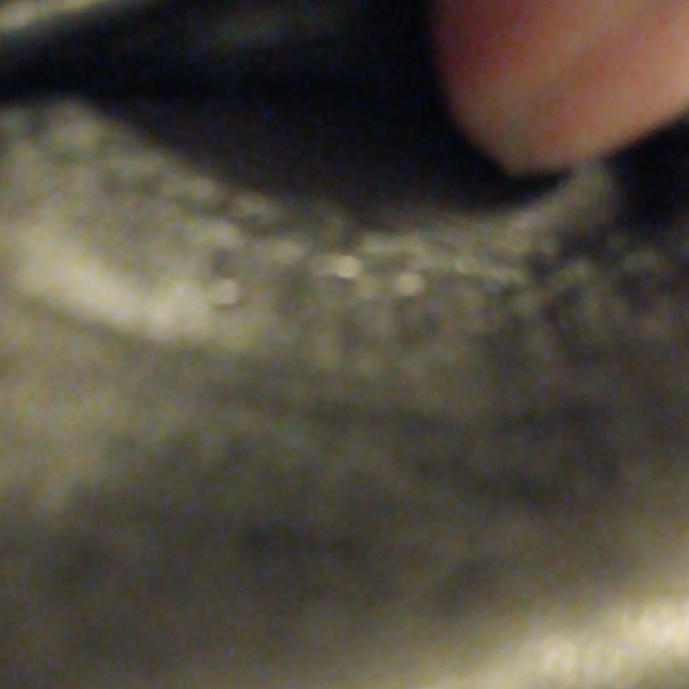 Gucci Vintage Black Leather
Unisex Wallet with Red and Green
Stitching (EUC) - Picture 5 of 14
